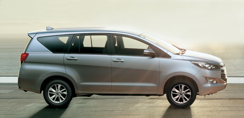 Toyota Innova 2.0V